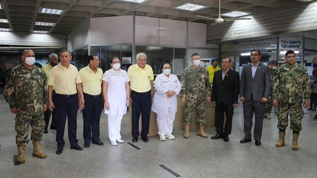 Entrega de SÃ¡banas al HMC